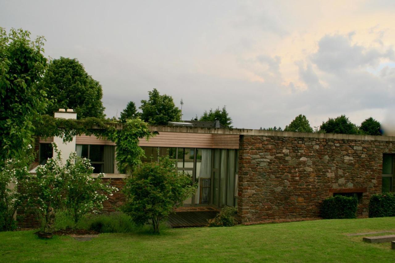 Room Art Lovers Marmagen Exterior photo